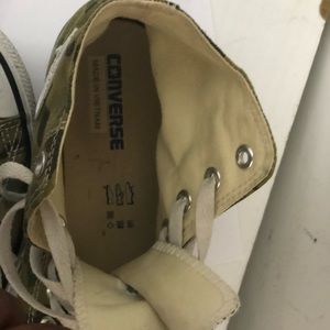 Camouflage Converse